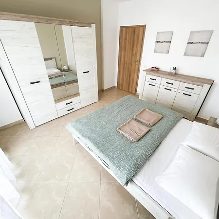 Apartament Tropical 683